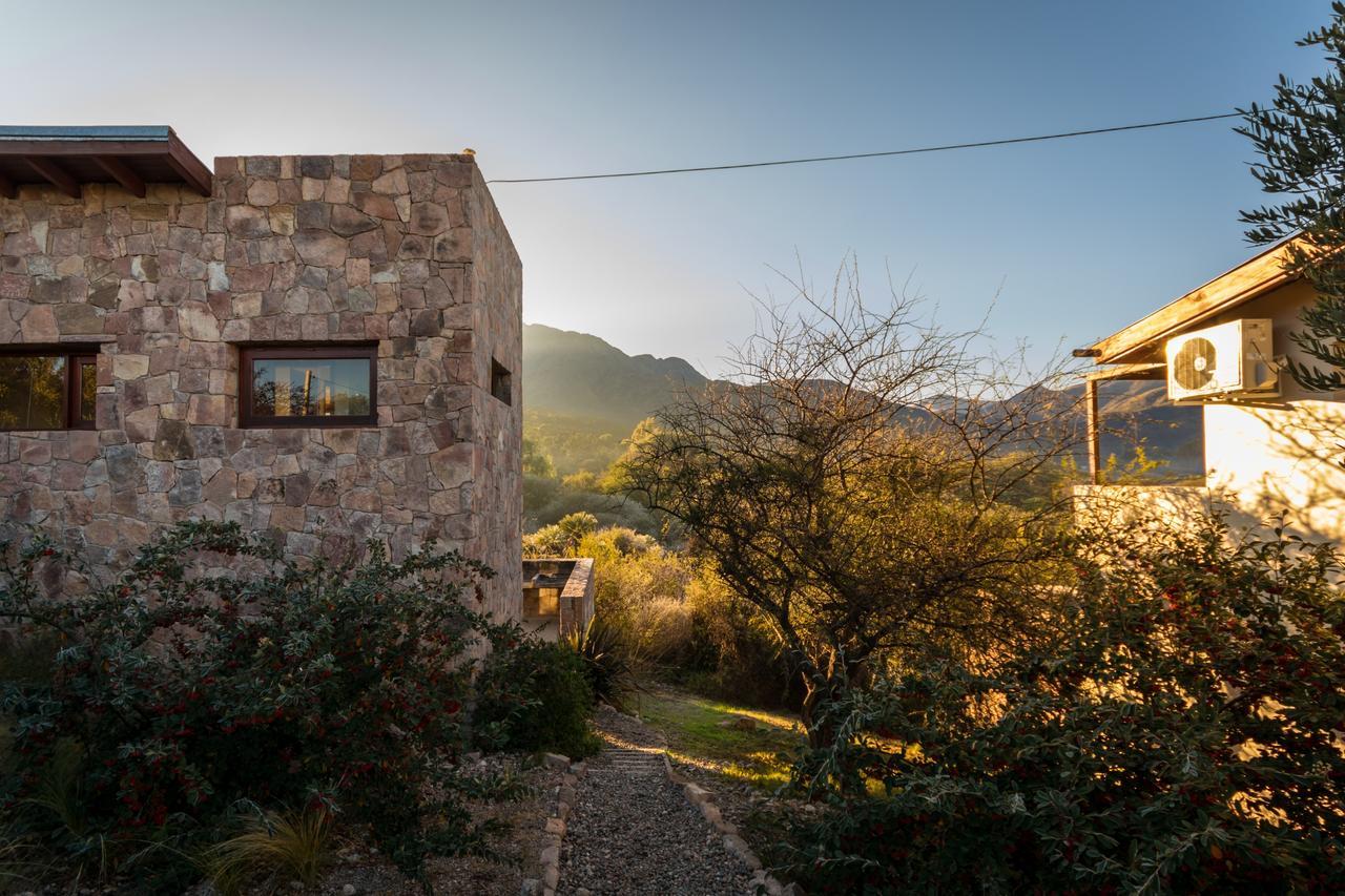 La Lomada Cabanas Hotel Capilla del Monte Buitenkant foto